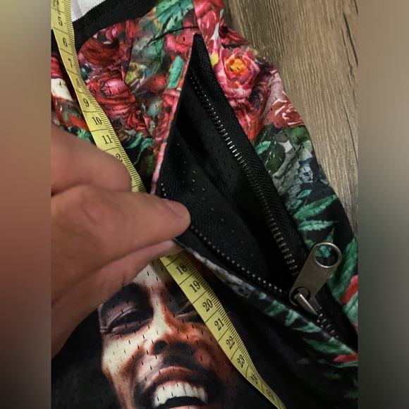 Bob Marley X Shoe Palace Floral Shorts SIZE SMALL - Picture 2 of 5